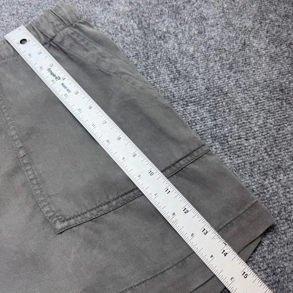 Gap Pull-On Shorts XL Silver Bells Gray Elastic Waist Easy Fit QLS0701S - Picture 9 of 11